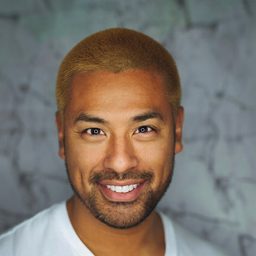 Buzz Cut — 金色褐色